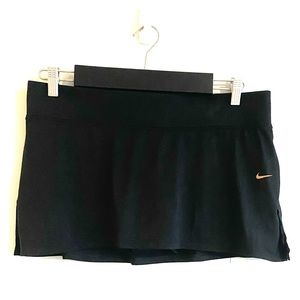 Nike DriFit Skort
